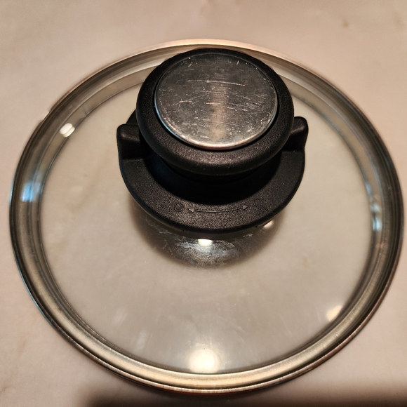 Two Glass Lids Tefal Calphalon - Picture 6 of 6